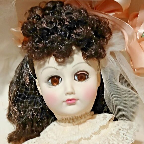 Vintage EFFANBEE Doll Age of Elegance Westminster, box - Picture 3 of 13